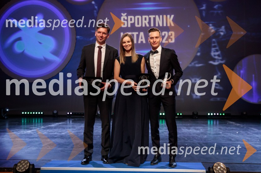  Zoran  Zupančič, trener ženske skakalne reprezentance;  Nika Križnar, smučarska skakalka;  Anže Lanišek, smučarski skakalecŠportnik leta 2023