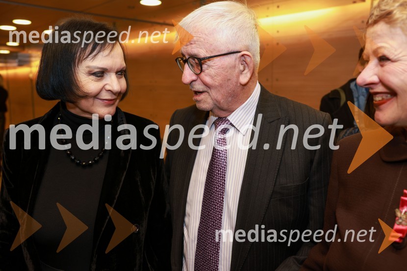  Jožica  Brodarič, modna poznavalka; dr. Peter  Čeferin, pravnik, pisateljKaj se je zgodilo z Bette Davis in Joan Crawford?, premiera v Cankarjevem domu