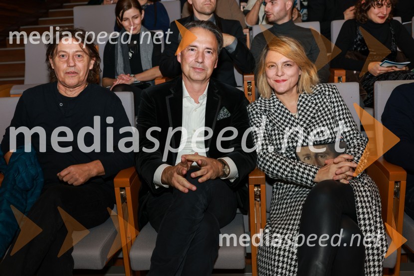  Nino de Gleria, glasbenik;  Tomislav Čizmić, predsednik poslovodstva družbe, Telemach Slovenija d.o.o.;  Manca Majeršič Sevšek, dramaturginjaKaj se je zgodilo z Bette Davis in Joan Crawford?, premiera v Cankarjevem domu
