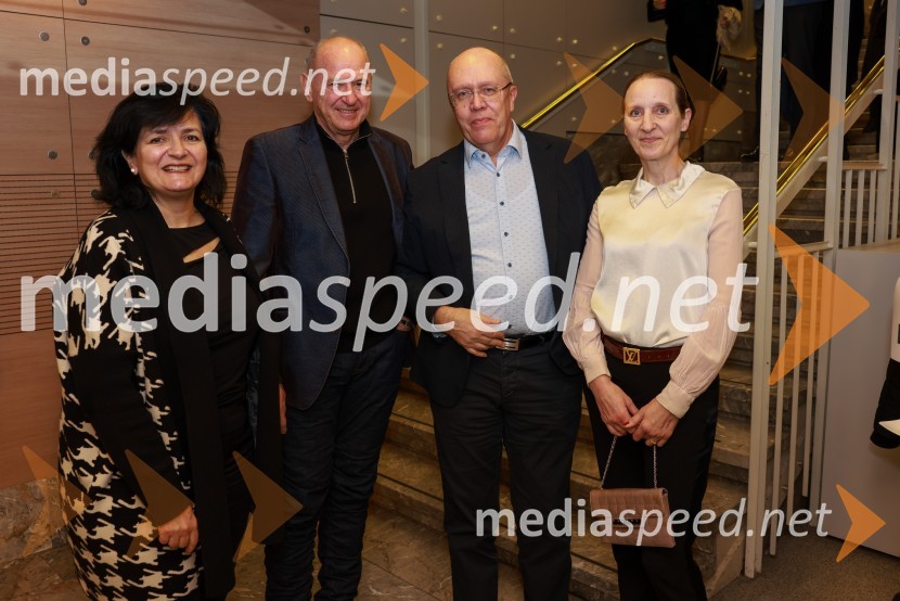  Mojca Jan Zoran, vodja sektorja za umetnost, Ministrstvo za kulturo;  Marko Zoran, Z & Z, d.o.o.;  ... ;  ... Kaj se je zgodilo z Bette Davis in Joan Crawford?, premiera v Cankarjevem domu