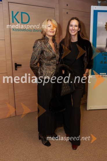  Nevenka Črešnar Pergar, lastnica in direktorica podjetja NP Consulting;  Kaja PergarKaj se je zgodilo z Bette Davis in Joan Crawford?, premiera v Cankarjevem domu