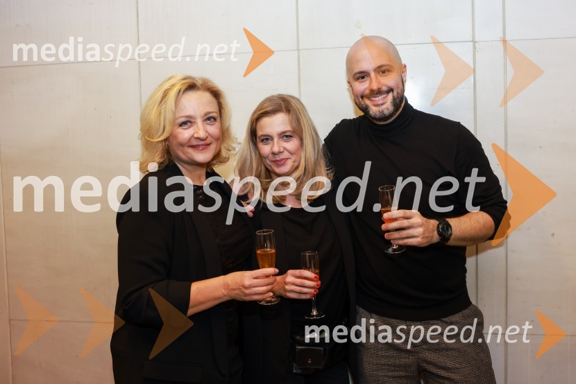 Nataša Barbara Gračner, režiserka in igralka;  Jana Zupančič, igralka;  Nikola Ljuca, režiserKaj se je zgodilo z Bette Davis in Joan Crawford?, premiera v Cankarjevem domu