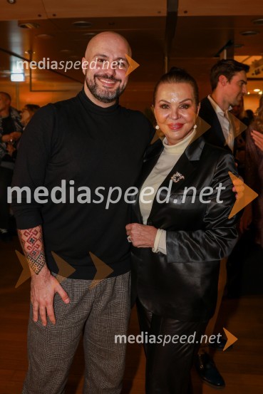  Nikola Ljuca, režiser;  Miša Molk, televizijska voditeljica in urednicaKaj se je zgodilo z Bette Davis in Joan Crawford?, premiera v Cankarjevem domu