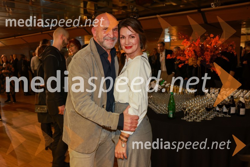  Aleš Kristančič, vinar,  Movia Wines;  Sandra Ristić, Teater TivoliKaj se je zgodilo z Bette Davis in Joan Crawford?, premiera v Cankarjevem domu
