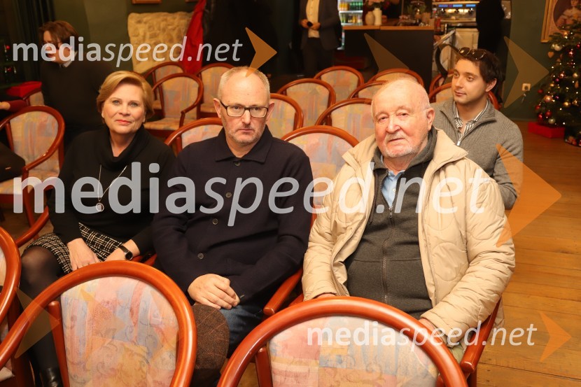  Jolanda Lašič, sindikalistka;  ... ;  ... Je Evropska Unija pred razpadom?, okrogla miza