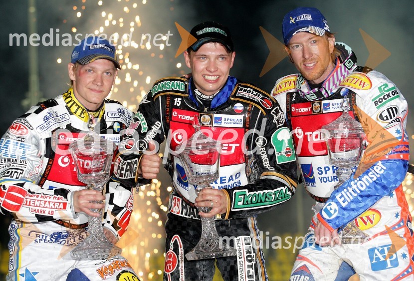 Fredrik Lindgren (Švedska), Emil Sayfutdinov (Rusija), Jason Crump (Avstralija)SPEEDWAY Grand Prix, VN Češke 2009