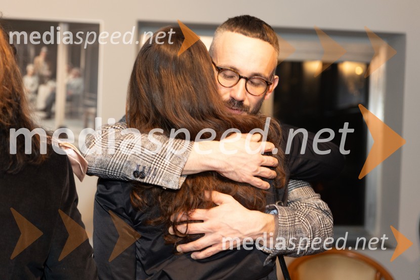  Jernej Pristov, vodja službe za odnose z javnostmi SNG Drama LjubljanaTango premierno v Mali Drami