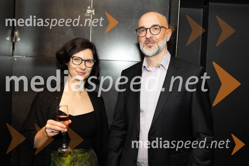  Špela  Zorn, vodja programa v SNG Drama;  Zoran TropTango premierno v Mali Drami