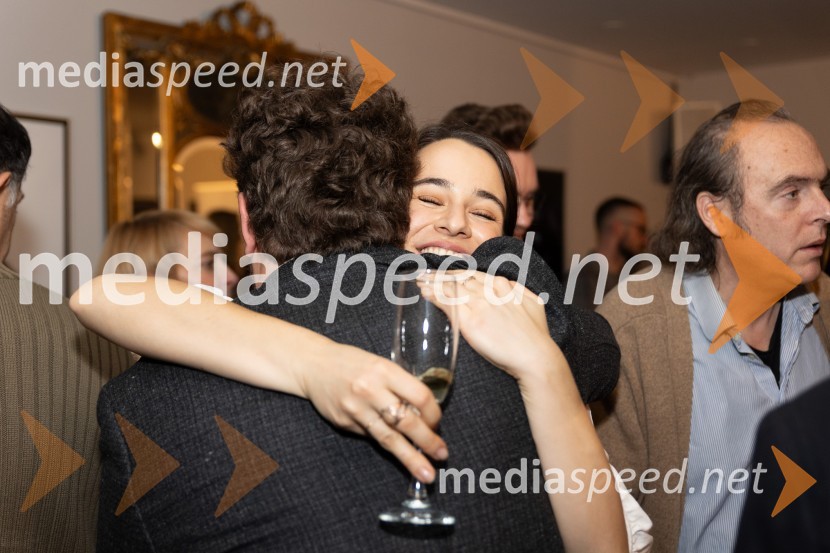  Gaja Filač, igralkaTango premierno v Mali Drami