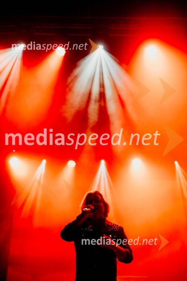  Matjaž Jelen, pevec, skupina Šank RockŠank Rock in Joker Out na Kongresnem trgu