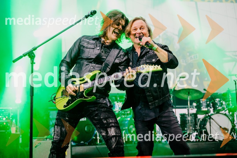  Bor Zuljan, kitarist, Šank rock;  Matjaž Jelen, pevec, skupina Šank RockŠank Rock in Joker Out na Kongresnem trgu