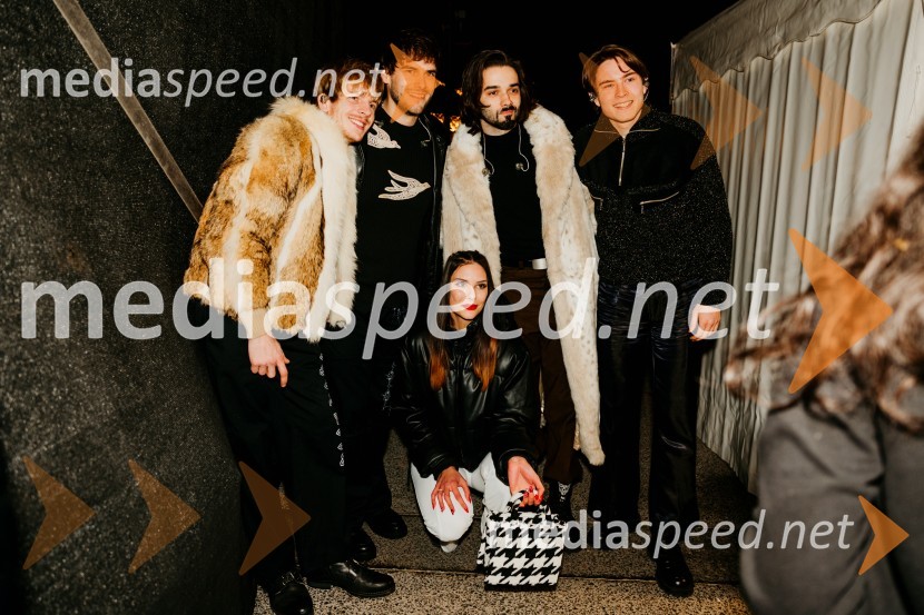  Jure Maček,  Joker Out;  Nace Junkar, operni pevec;  ... ;  Jan  Peteh, Joker Out;  Kris  Guštin, Joker OutŠank Rock in Joker Out na Kongresnem trgu