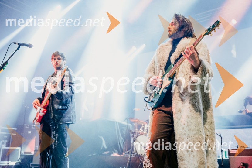  Kris  Guštin, Joker Out;  Jan  Peteh, Joker OutŠank Rock in Joker Out na Kongresnem trgu