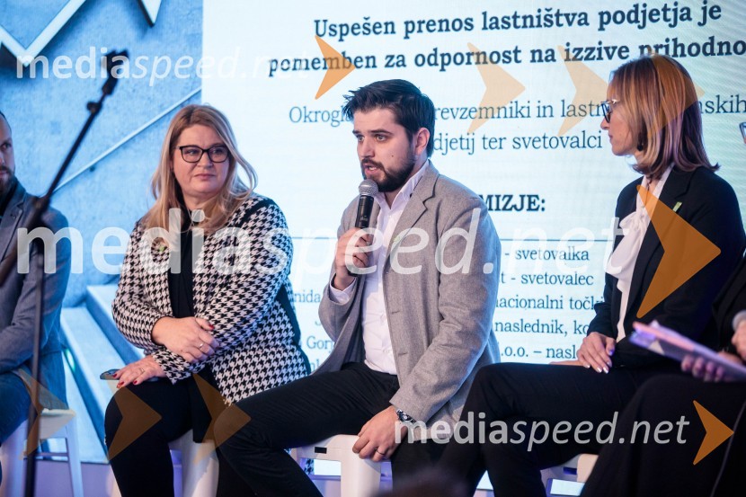  Leonida  Polajnar, direktorica, Območna obrtno-podjetniška zbornica Maribor;  Marko Gorjak, predsednik, Območna obrtno-podjetniška zbornica Maribor;  Mateja  Ahej, partnerka in direktorica, Targo finance d.o.o. Letno srečanje prevzemnikov in naslednikov podjetij »Dobri temelji za globalno prihodnost«