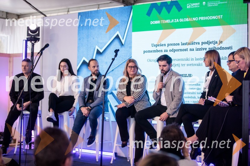  Stanko Rihter, Rihter d.o.o.;  Eva Rihter;   Jure Matjaž,  direktor, MVM servis d.o.o.;  Leonida  Polajnar, direktorica, Območna obrtno-podjetniška zbornica Maribor;  Marko Gorjak, predsednik, Območna obrtno-podjetniška zbornica Maribor;  Mateja  Ahej, partnerka in direktorica, Targo finance d.o.o. Letno srečanje prevzemnikov in naslednikov podjetij »Dobri temelji za globalno prihodnost«