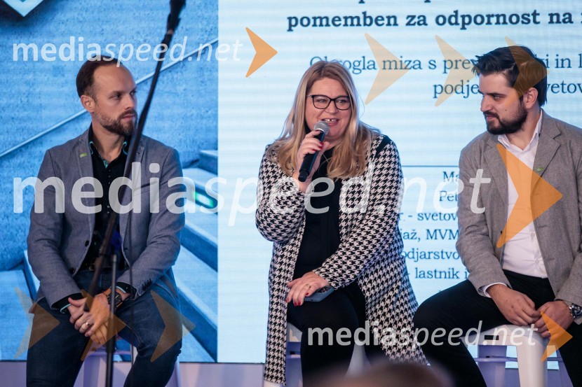   Jure Matjaž,  direktor, MVM servis d.o.o.;  Leonida  Polajnar, direktorica, Območna obrtno-podjetniška zbornica Maribor;  Marko Gorjak, predsednik, Območna obrtno-podjetniška zbornica MariborLetno srečanje prevzemnikov in naslednikov podjetij »Dobri temelji za globalno prihodnost«