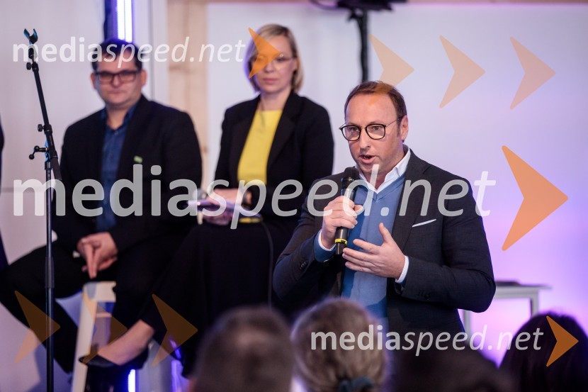 Letno srečanje prevzemnikov in naslednikov podjetij »Dobri temelji za globalno prihodnost«