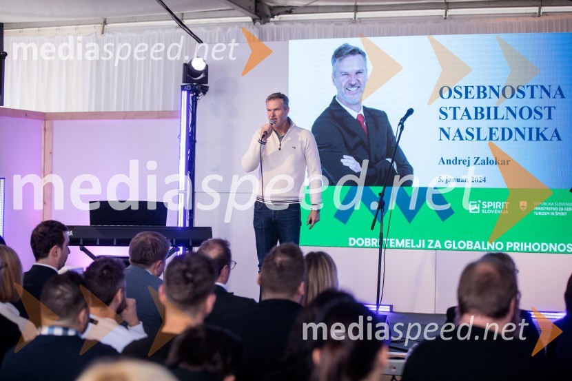  Andrej Zalokar,  KHD Group SloveniaLetno srečanje prevzemnikov in naslednikov podjetij »Dobri temelji za globalno prihodnost«
