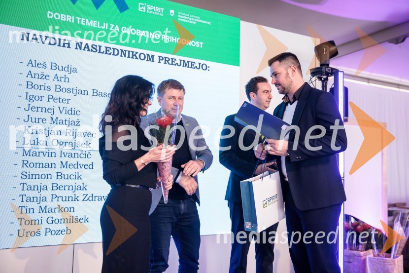  ... ;  Tomi Gomilšek, CNC CompanyLetno srečanje prevzemnikov in naslednikov podjetij »Dobri temelji za globalno prihodnost«