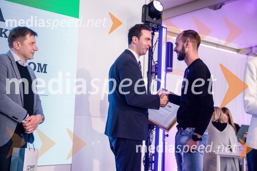  Rok Capl, v.d. direktor, Spirit Slovenia;  Žan Umek, Avtomehanika in vulkanizerstvo Žan Umek s.p..Letno srečanje prevzemnikov in naslednikov podjetij »Dobri temelji za globalno prihodnost«