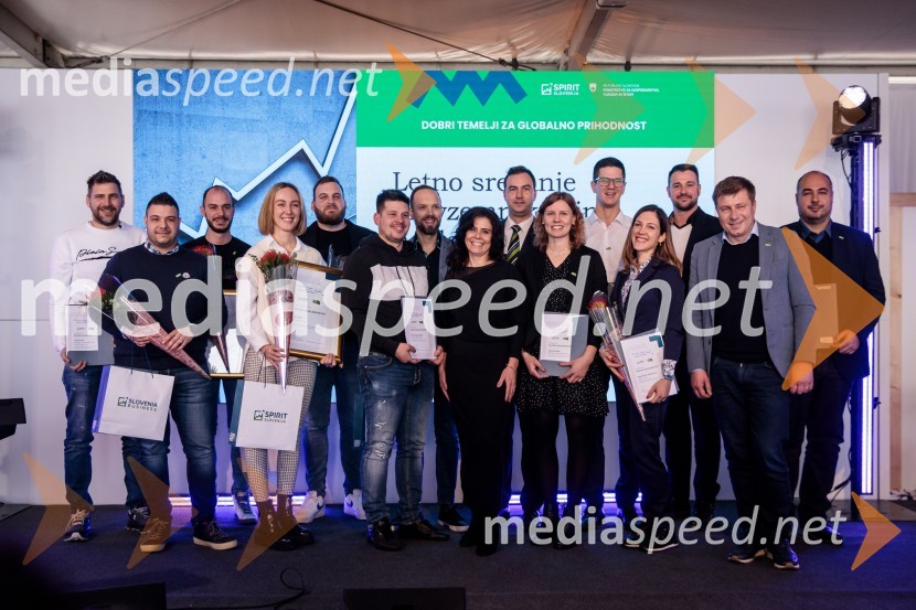 Letno srečanje prevzemnikov in naslednikov podjetij »Dobri temelji za globalno prihodnost«