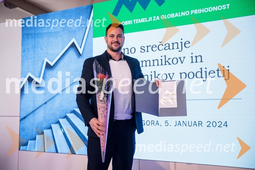  Tomi Gomilšek, CNC CompanyLetno srečanje prevzemnikov in naslednikov podjetij »Dobri temelji za globalno prihodnost«