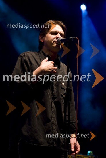 Marko Vuksanovič, pevec skupine AvtomobiliOtvoritev Majskih iger 2009