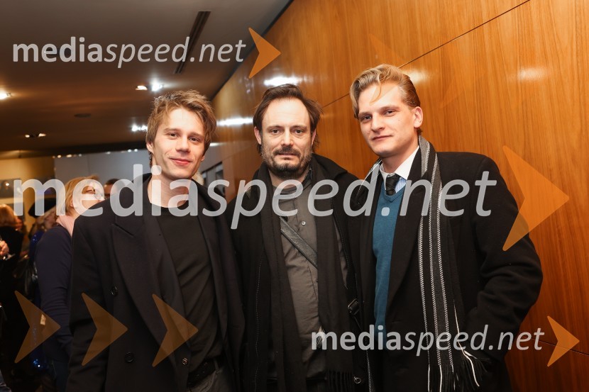  Timon Šturbej, igralec;  Milan Ramšak Marković, dramaturg;  Matevž Sluga, AGRFTPohorski bataljon, premiera predstave v MGL