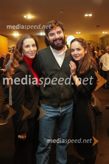  Nina Rakovec, igralka, pevka;  ... ;  Lara Wolf Završnik, igralkaPohorski bataljon, premiera predstave v MGL