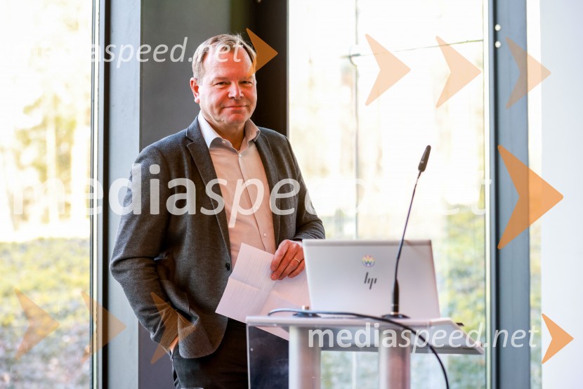  Marko Škriba, direktor znamke Volkswagen pri Porsche Slovenija d.o.o.ID.7, Volkswagnov najbolj eleganten in pameten električni avto