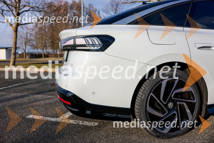 ID.7, Volkswagnov najbolj eleganten in pameten električni avto