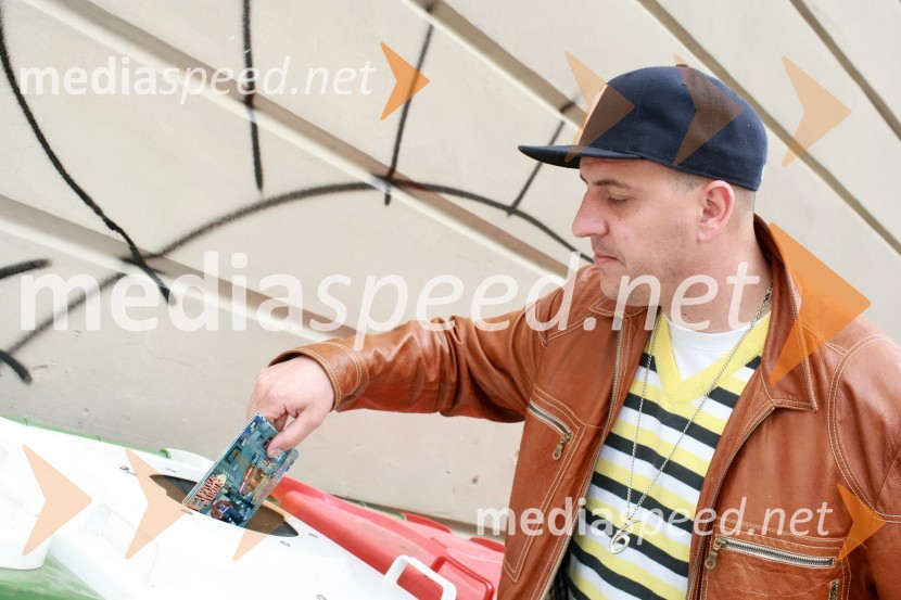 6 Pack Čukur, raper6 Pack Čukur, raper