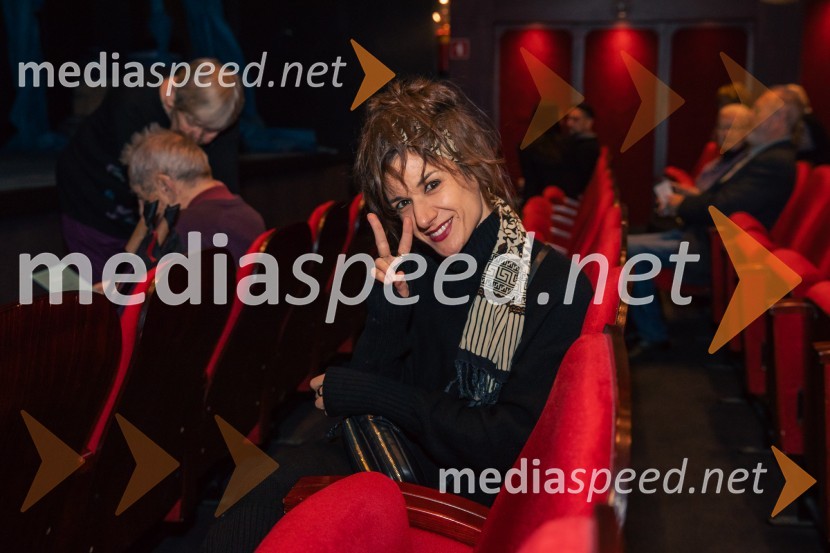  Lada Petrovski Ternovšek, plesalkaHarun in morje zgodb, premiera, Prešernovo gledališče Kranj