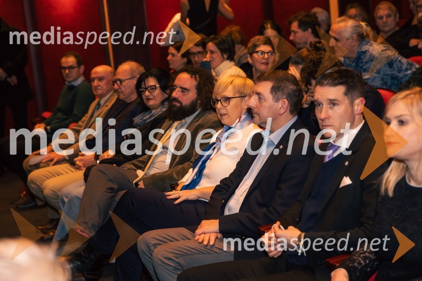   Jure Novak, režiser, direktor, Prešernovo gledališče Kranj; dr. Nataša Pirc Musar, predsednica Republike Slovenije; dr. Aleš Musar, lastnik Ruske dače;  Janez Černe, podžupan Mestne občine KranjHarun in morje zgodb, premiera, Prešernovo gledališče Kranj