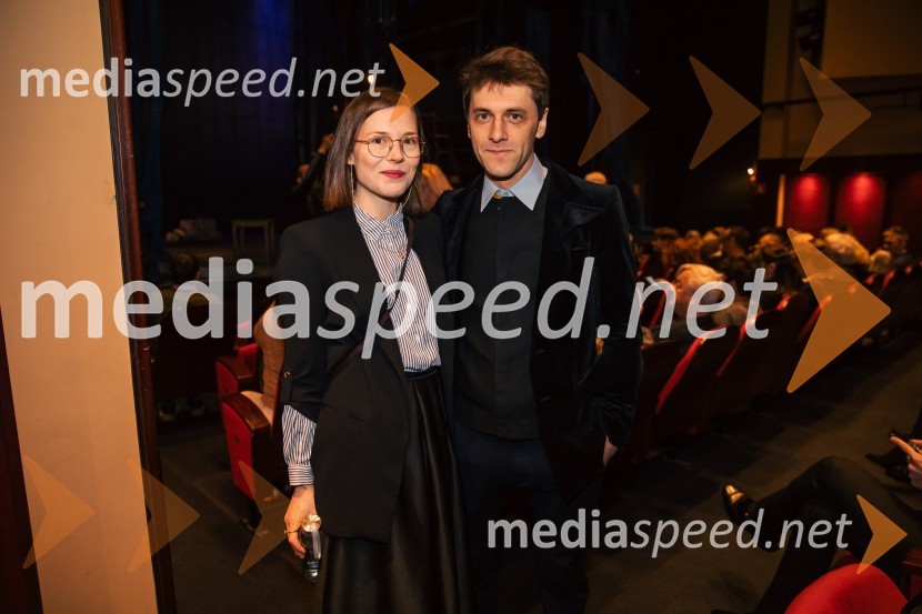  Vanja Kovač, novinarka;  Rok Bozovičar, gledališki kritikHarun in morje zgodb, premiera, Prešernovo gledališče Kranj