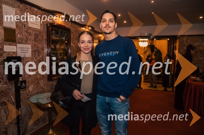  Lara Fortuna, igralka;  ... Harun in morje zgodb, premiera, Prešernovo gledališče Kranj