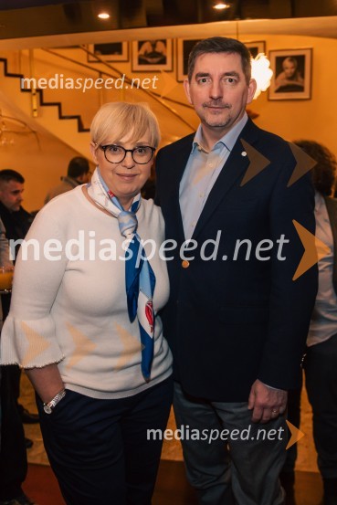 dr. Nataša Pirc Musar, predsednica Republike Slovenije; dr. Aleš Musar, lastnik Ruske dačeHarun in morje zgodb, premiera, Prešernovo gledališče Kranj