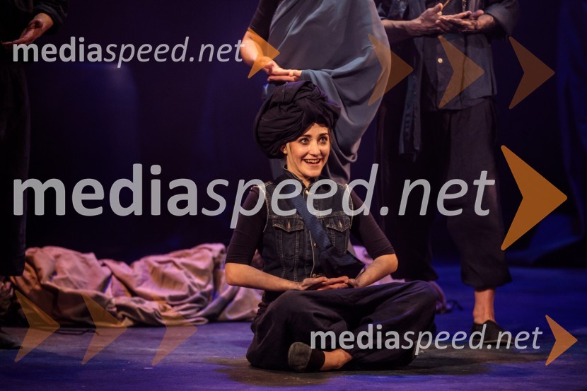  Živa Selan, igralkaHarun in morje zgodb, premiera, Prešernovo gledališče Kranj