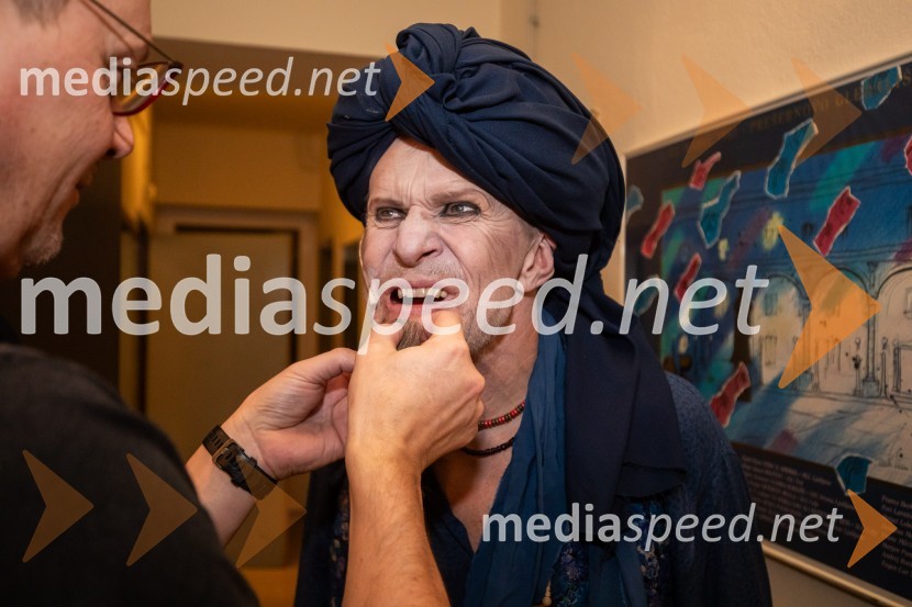  Borut  Veselko, igralecHarun in morje zgodb, premiera, Prešernovo gledališče Kranj