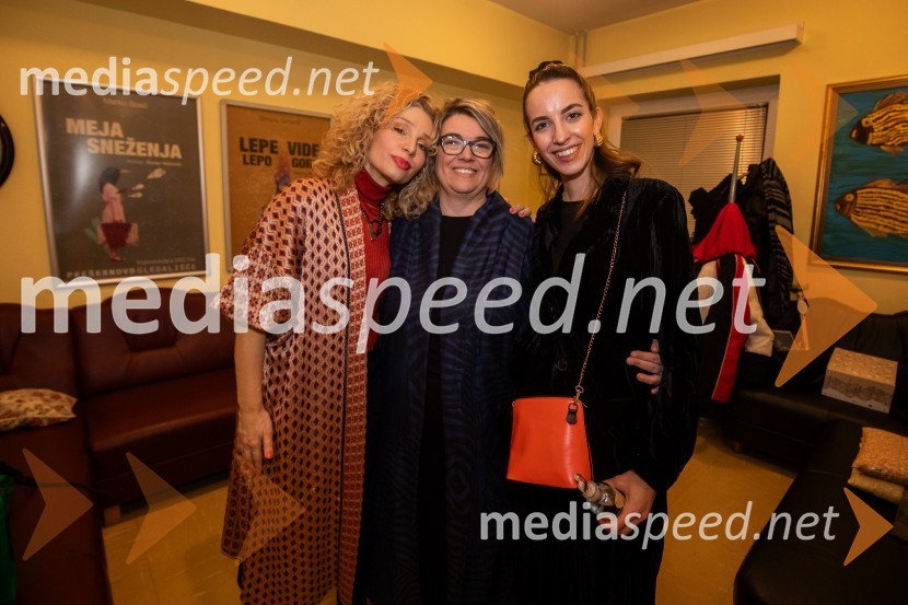  Jelena Proković, kostumografinja, JSP;  Ivana Djilas, režiserka;  Saša Dragaš, asistentka kostumografinjeHarun in morje zgodb, premiera, Prešernovo gledališče Kranj