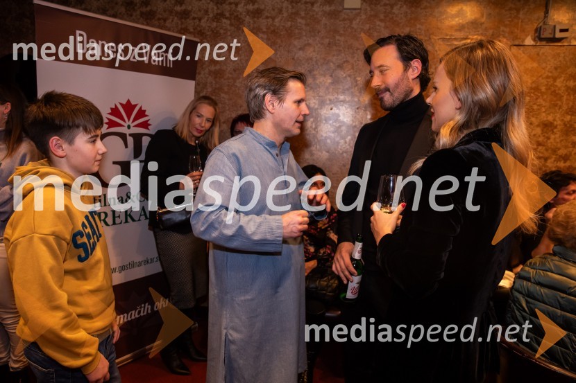  Aljoša Ternovšek, igralec;  Miha Rodman, igralec;  Paola Rodman, italijanistka in umetnostna zgodovinarkaHarun in morje zgodb, premiera, Prešernovo gledališče Kranj