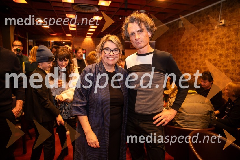  Ivana Djilas, režiserka;  Jure Longyka, moderatorHarun in morje zgodb, premiera, Prešernovo gledališče Kranj