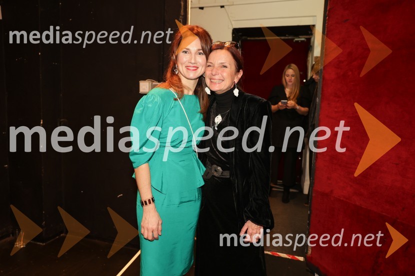  Sabina  Kogovšek, igralka;  Darja Hlavka Godina, glasbena oblikovalkaSkopuh, premiera v SNG Drama Ljubljana