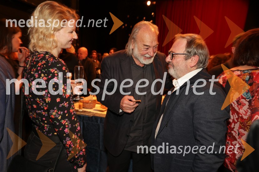  ... ;  Karpo Godina, režiser;  Bojan Emeršič, igralecSkopuh, premiera v SNG Drama Ljubljana