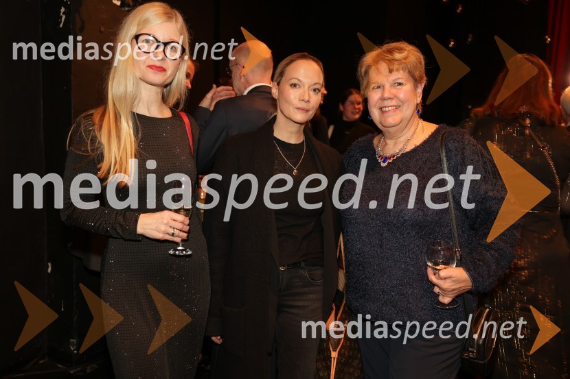  Natalija Pihler, profesorica nemščine;  Viktorija Bencik Emeršič, igralka;  Irena  Butoln, germanistkaSkopuh, premiera v SNG Drama Ljubljana