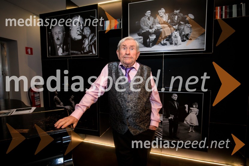  Jurij  Souček, igralecUmrl je legendarni slovenski igralec Jurij Souček