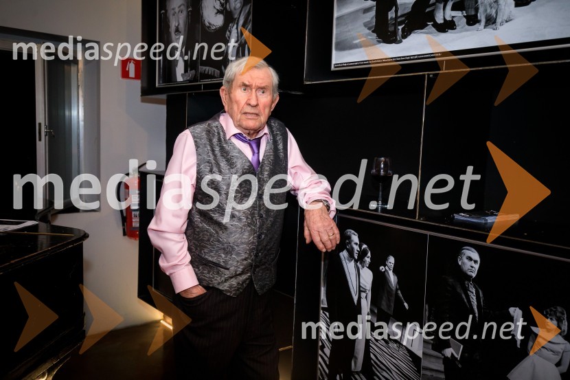  Jurij  Souček, igralecUmrl je legendarni slovenski igralec Jurij Souček