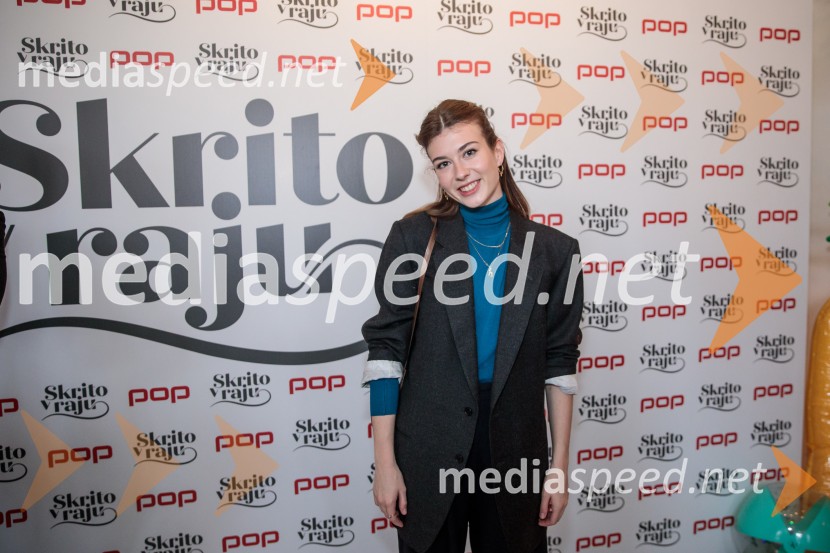  Mila Peršin, igralkaPrihaja nova slovenska serija SKRITO V RAJU