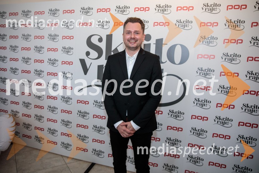  Dejan Krupić, igralecPrihaja nova slovenska serija SKRITO V RAJU