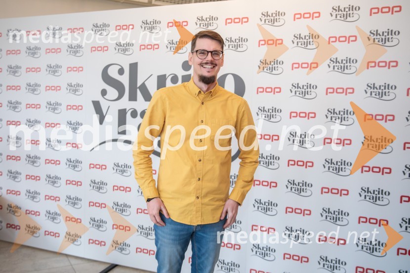  Nikolaj Vodošek, režiserPrihaja nova slovenska serija SKRITO V RAJU